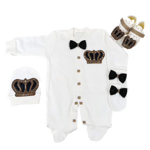 ชุดรอมเปอร์เด็กผู้ชาย 4 ชิ้น ผ้าฝ้ายสีดำทอง ดีไซน์ใหม่ คุณภาพสูง หรูหรา ทันสมัย สำหรับฤดูใบไม้ผลิ รับผลิตตามสั่งขายส่ง - Product Image 1