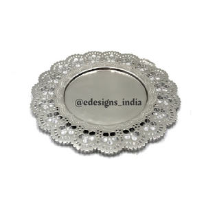 Plaque de présentation en métal enduit de poudre d'or fait à la main Design unique sous l'assiette forme ronde décorative meilleur plateau de service - Product Image 5