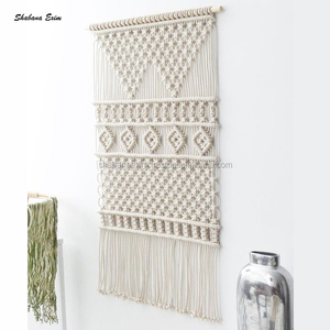Macramé colgante de pared pequeño, hecho a medida, tapiz de macramé bohemio - Product Image 4