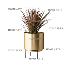 Maceta de Latón Hecha a Mano Color Dorado con Soporte, Forma Redonda, para Flores, Decoración del Hogar y Jardín - Product Image 1