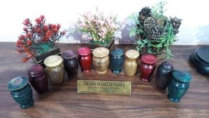 Urna de madera de estilo americano de Brassworld India Estilos diversos para funerales y suministros conmemorativos - Product Image 3