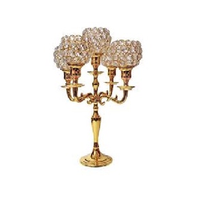 Candelabro de oro con bollo de cristal, hecho en la India - Product Image 1