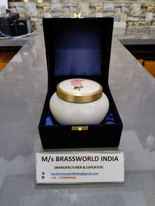 Urna de cremación Odyssey pintada a mano de aluminio Suministros funerarios maravillosos de BRASSWORLD INDIA - Product Image 3