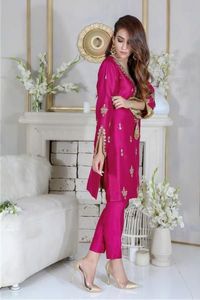 TRENDY 2021 Kameez avec manches élégantes et robe pantalon broderie et décoration en dentelle pour vêtements de fête et de mariage - Product Image 2