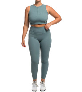Nouveau haut court surdimensionné à la mode pour femmes grande taille Durable doux 87% Nylon 13% Spandex respirant court 87% Nylon 13% Spandex - Product Image 6