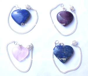 Péndulos de corazones, piedras curativas naturales, mezcla de piedras preciosas - Product Image 1