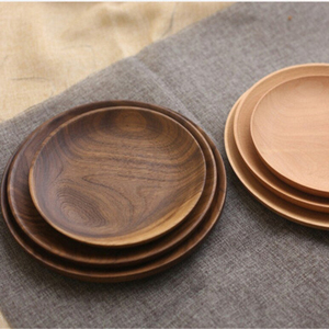 Assiettes rondes en bois pour la nourriture de dessert et la nourriture de table servant une assiette ronde en bois nourriture/boulangerie/plat de fruits cadeau en bois - Product Image 1