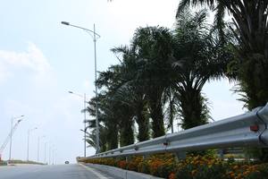 โครงสร้างเหล็กทางด่วนบนถนนทางหลวงเพื่อความปลอดภัยบนทางหลวงและทางด่วน | รั้ว-รั้ว-ป้ายบอกทาง - Product Image 3