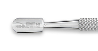Pousse-cuticules gris P-10 de Nghia Export, accessoires de beauté pour les soins des ongles, outils de manucure et pédicure, en acier inoxydable, emballage en carton.