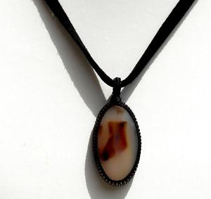 Collier en cuir avec pendentif macramé Cabochon Agate Montana - Product Image 3