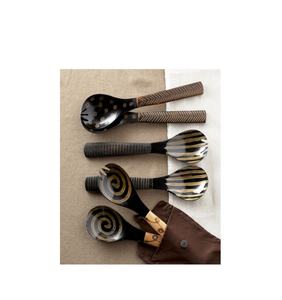 Cuillère en corne de buffle faite à la main natura petite taille et taille personnalisée prix pas cher couleur corne naturelle et vente - Product Image 1