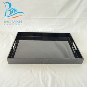 ถาดเสิร์ฟเคลือบเงาสีดำคลาสสิกพร้อมหูจับ - Product Image 3