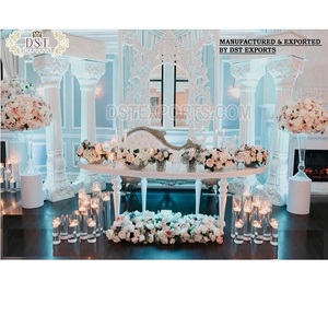 Simplee — décoration de scène de mariage à thème blanc, montage de scène élégante et économique, finition blanche Vibrant - Product Image 1