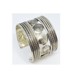 2024 Sale Unique <b>Silver</b> <b>Cuff</b> for Christmas Polished Light Weight Brass Jewelry colorful brass Wide <b>Cuff</b> Bangle <b>Bracelet</b> Jewelry - Product Image 6