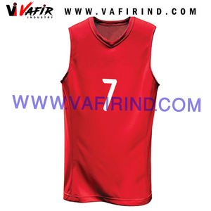 Ensemble de maillot de basket-ball pour hommes personnalisable respirant et à séchage rapide 2024, design haut de gamme, costumes de basket-ball 100% polyester antibactérien - Product Image 6