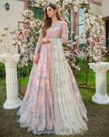 Lahenga de mariée en broderie lourde de haute qualité, exclusive aux designers, fabrication de Lehenga Choli, Surat Inde