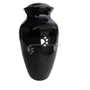 Vente en gros d'urnes de crémation en métal en laiton les plus vendues Fabricant indien d'urnes de cendres faites à la main Urnes funéraires fabriquées en Inde - Product Image 2