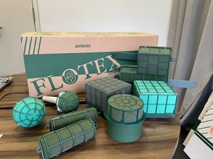 Bon choix pour la décoration intérieure Marque Flotex/ Iris/Tulipa Mousse florale humide Arrangement de fleurs de Noël en forme de croix - Product Image 4