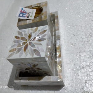 Quemador de Incienso y Bandeja de Nácar Hechos a Mano en India, Juego de Incensario Bakhoor - Product Image 6