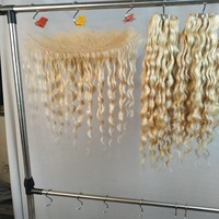 Extensions de cheveux vierges indiens bruts Remy non traités en gros, blond 677, lots de 100g, sans perte, lisses, ondulés, bouclés, perruques