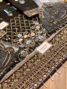 Shalwar Kameez de Algodón Hecho a Mano para Mujer - Colección Elegante de Venta Caliente para Uso Casual AJM Trade House Pakistán - Product Image 2