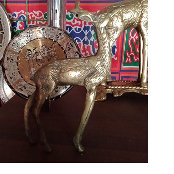 สีเหลือง