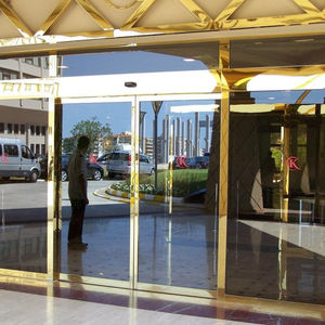 Porte pivotante, résistante aux balles, accessoire pour voiture - Product Image 1