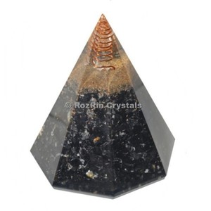 Pirámide de Energía Orgónica para Meditación con Piedra Preciosa de Ágata Grabada |   Decoración del Hogar Feng Shui - Product Image 1