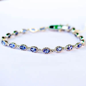 Bracelets faits à la main en pierres précieuses tanzanite de haute qualité au design moderne Bijoux en argent sterling 925 Produit en vrac Forme personnalisée - Product Image 1