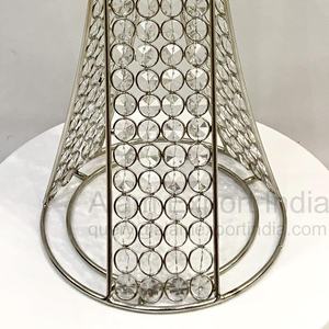 Centro de Mesa con Jarrón Plateado - Product Image 2