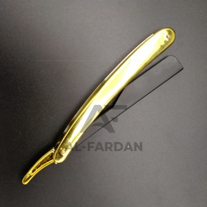 Rasoir de rasage de barbier à thème en or noir Rasoir droit avec Logo personnalisé Manche en plastique ABS Lame tranchante Rasoir de toilettage pour hommes - Product Image 4