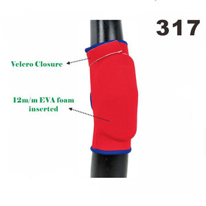 Protector de Codo Ajustable de Neopreno Rojo con Cierre de Gancho y Bucle, Soporte de Protección, Ajuste Universal - Product Image 2
