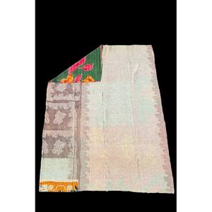 Juegos de cama bohemios de doble cara Vintage, edredón Kantha Reversible, relleno de algodón con estampado de retazos de bloque cosido a mano para uso en Hotel - Product Image 2