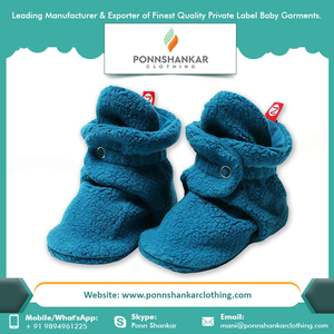 Botines navideños de algodón orgánico para bebés, para recién nacidos, de la India - Product Image 2