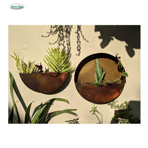 Jardinière ronde murale en métal galvanisé fait à la main conception personnalisée grande petite taille pour le jardin à la maison du fabricant en gros - Product Image 1