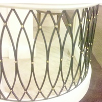 Designs de rampes d'escalier décoratives d'intérieur haut de gamme, design de rampes en fer forgé