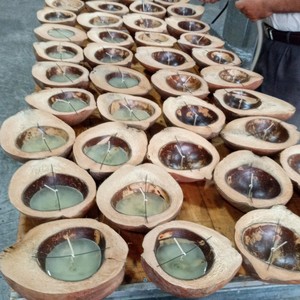 เทียนทรงกะลามะพร้าวธรรมชาติแบบ100% เป็นมิตรต่อสิ่งแวดล้อมเทียนชามมะพร้าว - Product Image 2