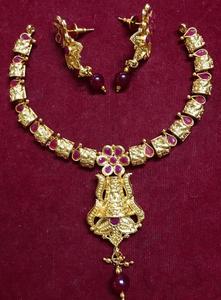 ชุดเครื่องประดับแฟชั่นจากผู้ผลิตอินเดียสำหรับผู้หญิงแอฟริกัน สวมใส่ในงานแต่งงานและงานปาร์ตี้ - Product Image 3