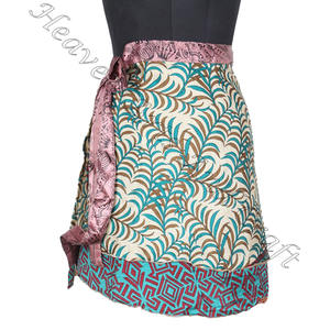 Mini jupe portefeuille de soie indienne, Style Vintage portefeuille, en soie magique - Product Image 2