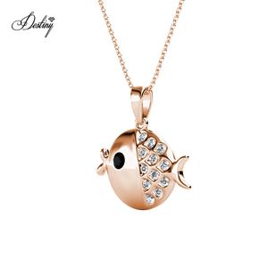 Collier pendentif animal mignon petit poisson Daisini orné de cristaux Swarovski joli collier pour enfants - Product Image 2