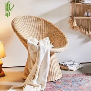 Fauteuil d'appoint pivotant moderne en rotin, fauteuil de loisirs en osier en forme de bol avec mousse à mémoire de forme, siège de salon tressé à la main pour hôtel et appartement - Product Image 1