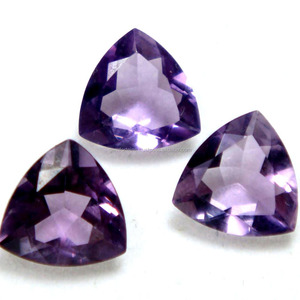 Ametiste violette 100% naturelle, pierre semi-précieuse en vrac, forme coussin, taille facettée, qualité supérieure, vente en gros GEMFORTE INC - Product Image 4