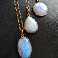 925 Sterling Moderne Éclairage Suspension Authentique Arc-En-Lune Blanc Topaze Gemmes Vintage Pierre Cristal Pendentifs Charmes