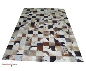 Alfombras de Cuero de Vaca Hechas a Mano, Alfombras de Cuero con Pelo Bordado para Sala de Estar, Dormitorio, Mesita de Noche, Alfombras y Conjuntos para Área de Estar - Product Image 1