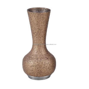 Fabricant de Vases à Fleurs en Aluminium Fabrication Indienne Nouvelle Arrivée Pot de Fleur Décoratif pour la Maison Décoration de Table Pot de Fleur en Métal - Product Image 5