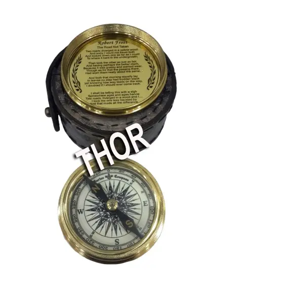 Kompas Datar Kuningan dengan Kotak Kulit, Laut 100 Tahun Kaliender Kompas Saku dengan Kotak Kado Kompas Puisi Kuningan