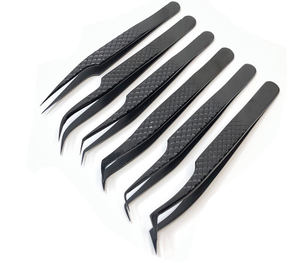 Pince à épiler pour extension de cils Diamond Grip Classic & Volume Lot de 6 outils de beauté de marque privée à pointe pointue en acier inoxydable - Product Image 1