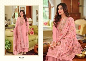 Kurta Suit Pure Maheshwari Viscose Silk avec Hevey Embroidery Travail avec Organza Duptta par Royal Export - Product Image 3