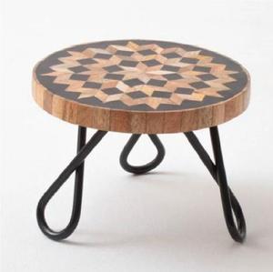 Support à gâteau rond galvanisé fini à la main, parfait pour le service de gâteaux - Product Image 2