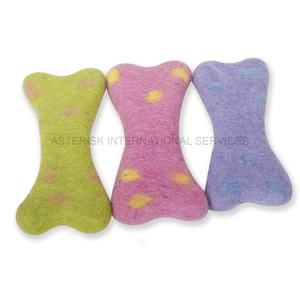 Juguete para masticar mascotas de lana ecológico hecho a mano, juguete portátil para entrenamiento de perros juguetón con diseño en forma de hueso, venta al por mayor - Product Image 1
